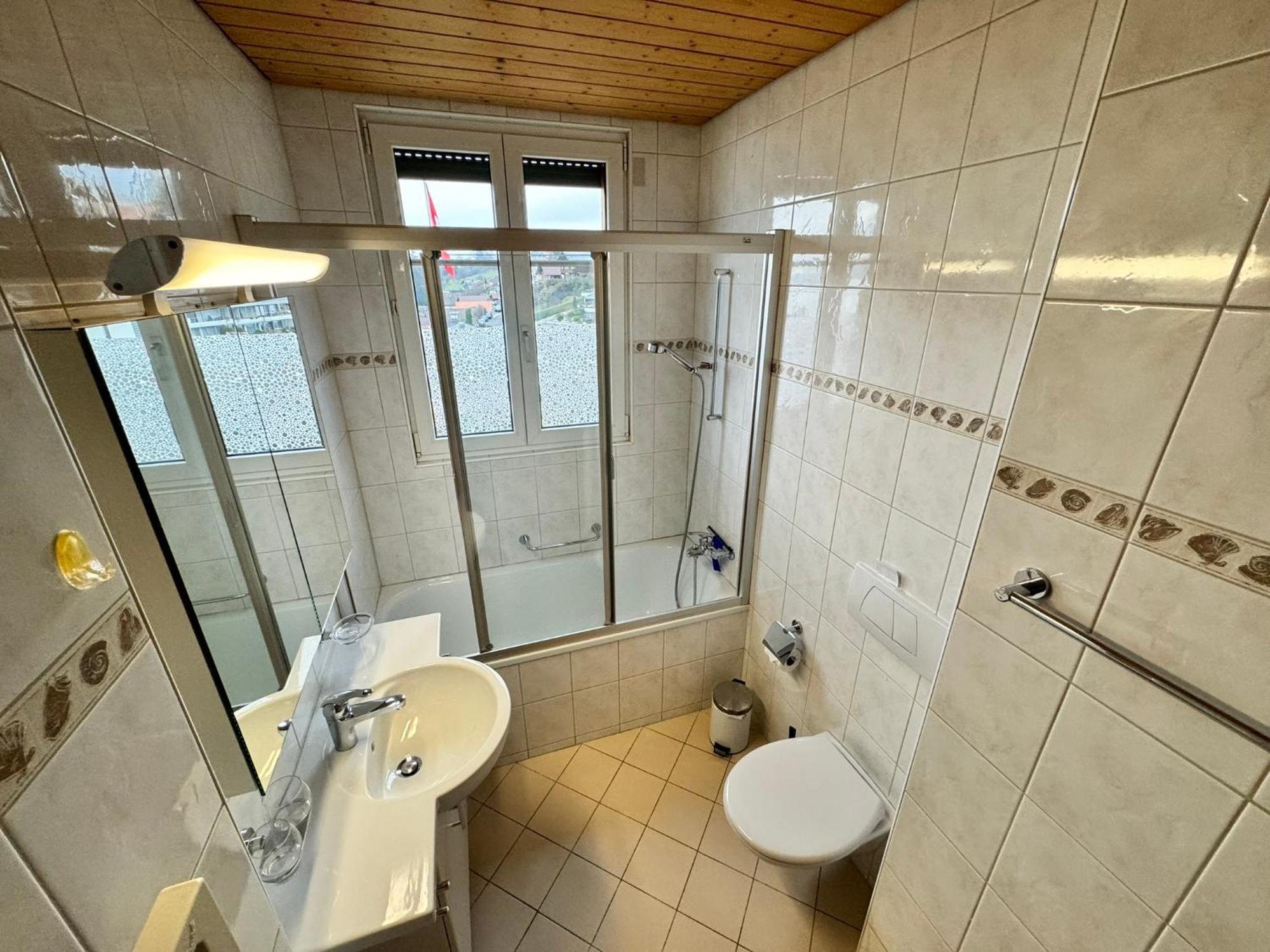 דירות Oberhofen Burgheim Siesta מראה חיצוני תמונה